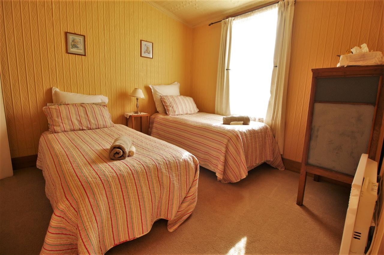 Mole Creek Guesthouse エクステリア 写真